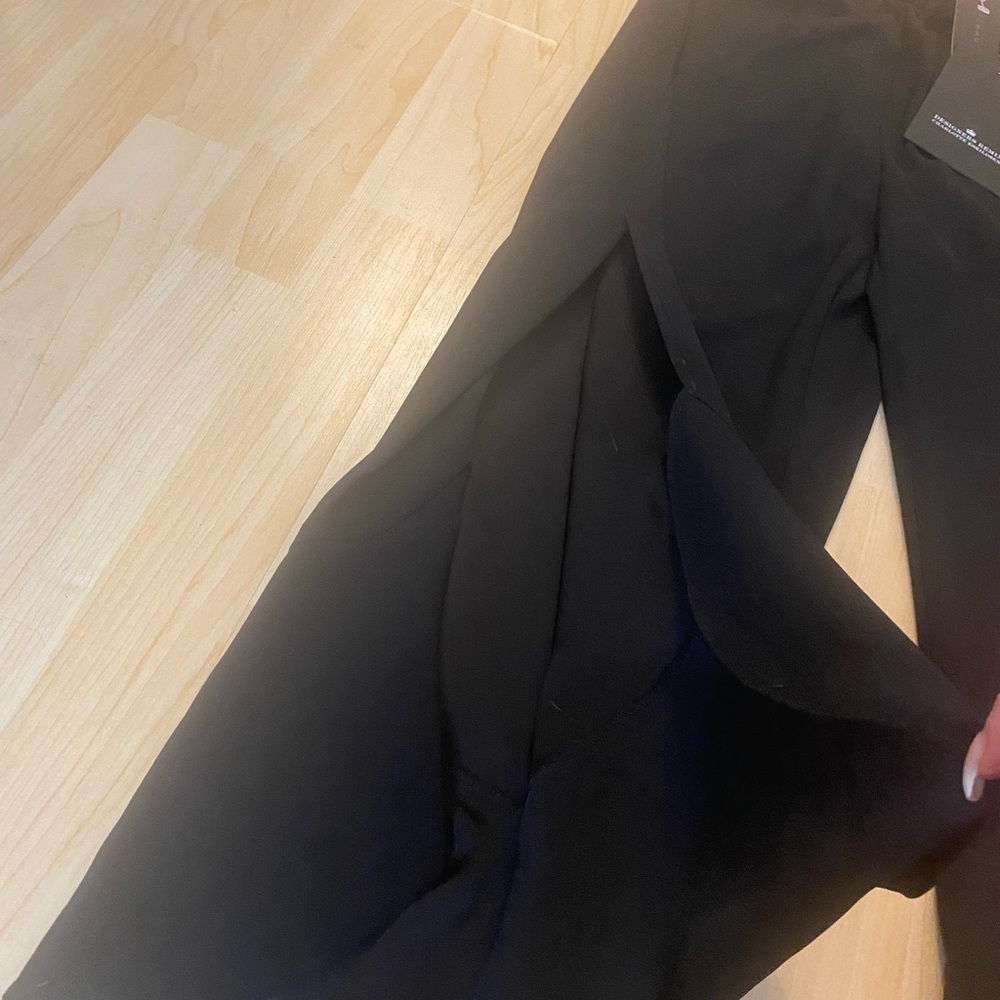 Black Ruffle Hem Pants - Picture 9 of 10